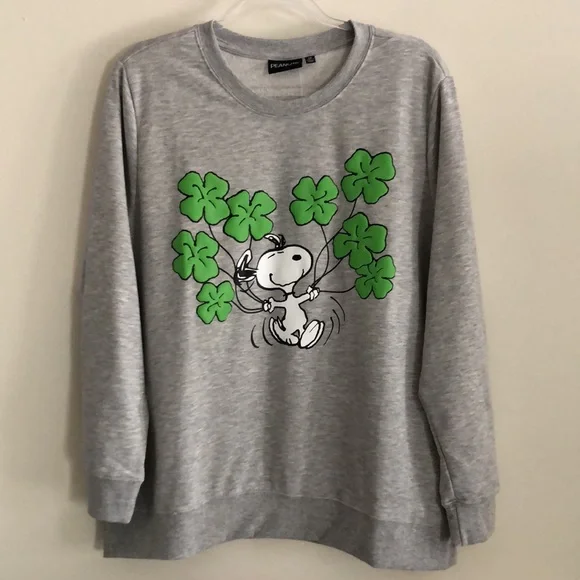 Peanuts SNOOPY Gray Crewneck St. Patrick’s Day Sweatshirt SIZE 1X - Picture 9 of 9
